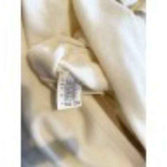 Weill Paris VINTAGE Cream/Tan Sequin Bow Sweater - Picture 10 of 11